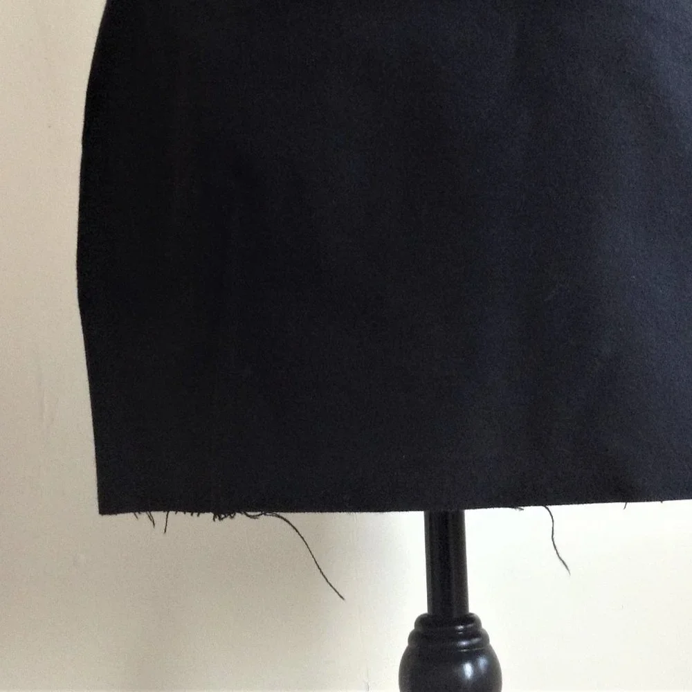 Marni Black Wool Raw Edge Tulip Mini Skirt Italy IT 40 US 2 4 High Waist Pencil